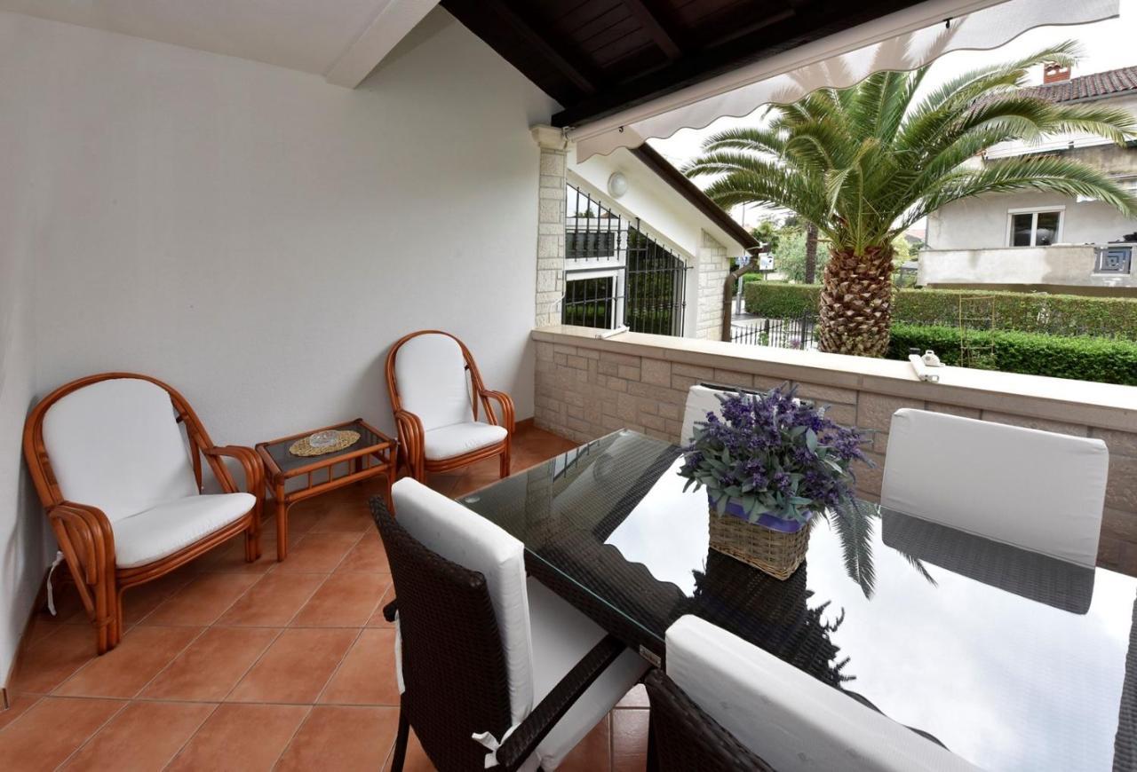 Apartments Lavizatic Пореч Екстер'єр фото